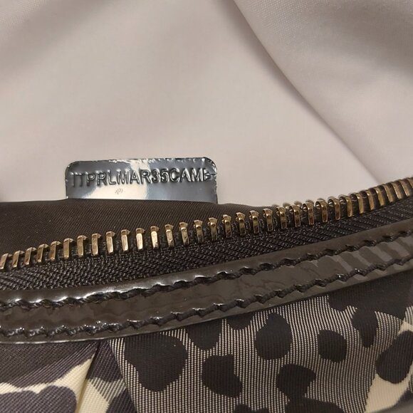 Burberry Floral Beat Check Nylon Foley Hobo Bag in Black - Picture 9 of 10